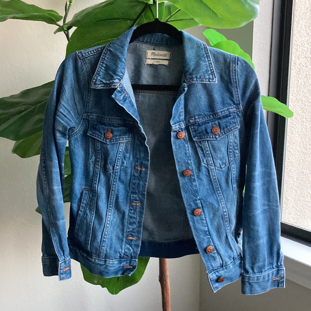 Madewell Classic jean jacket small